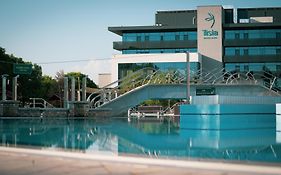 Tisia Hotel & Spa